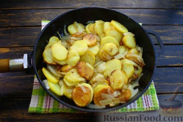 Рыба, запечённая с картофелем и яйцами