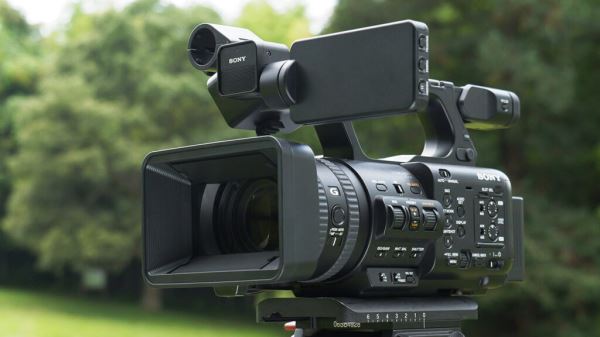 Выпущены камкордеры Sony PXW-Z200 и HXR-NX800: 24-480mm, 10 бит, 4К 120 к/с